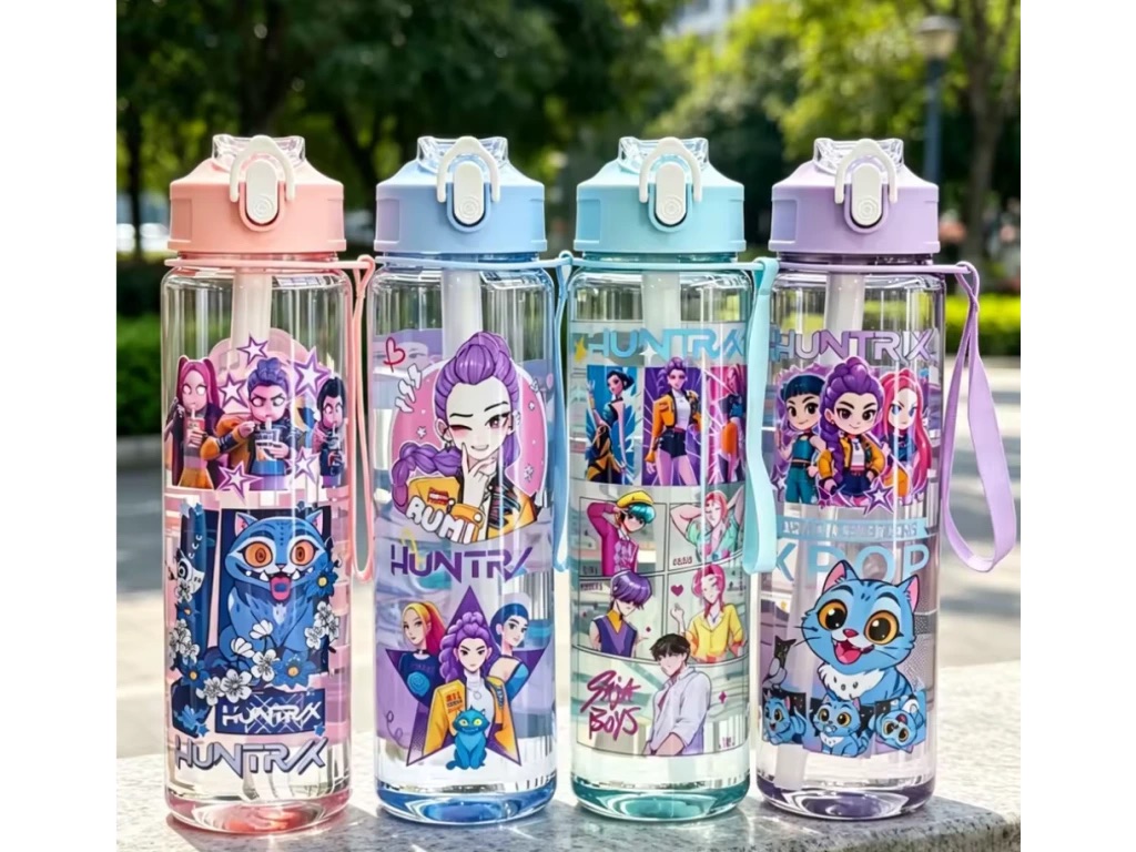 Láhev plastová 750 ml K-pop Demon Hunters:Lovkyně démonů